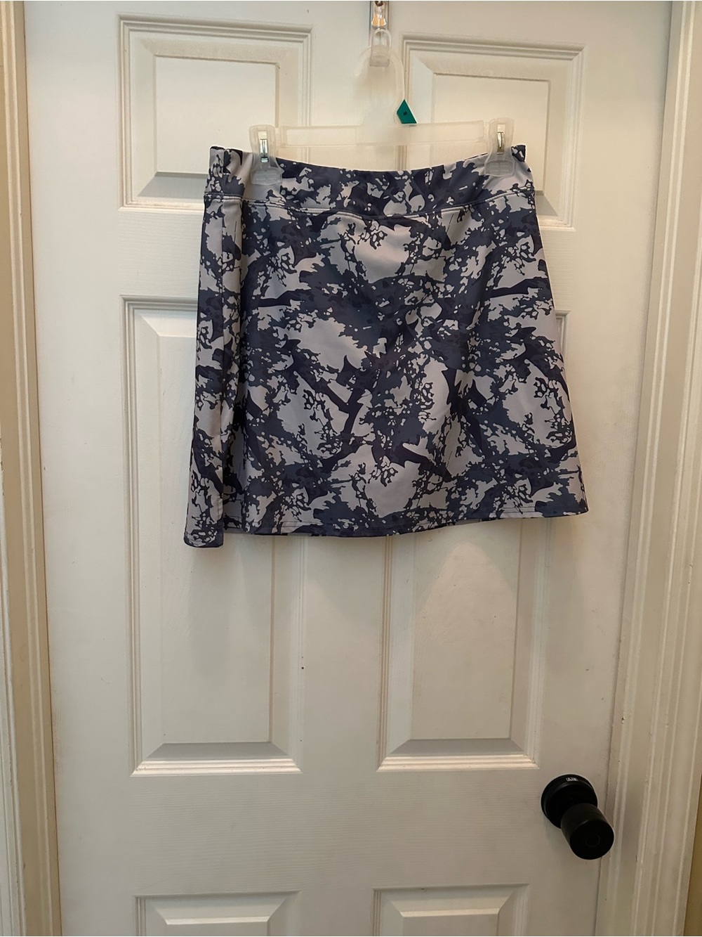 Women's Abstract Floral Print Skirt - Gray & Navy